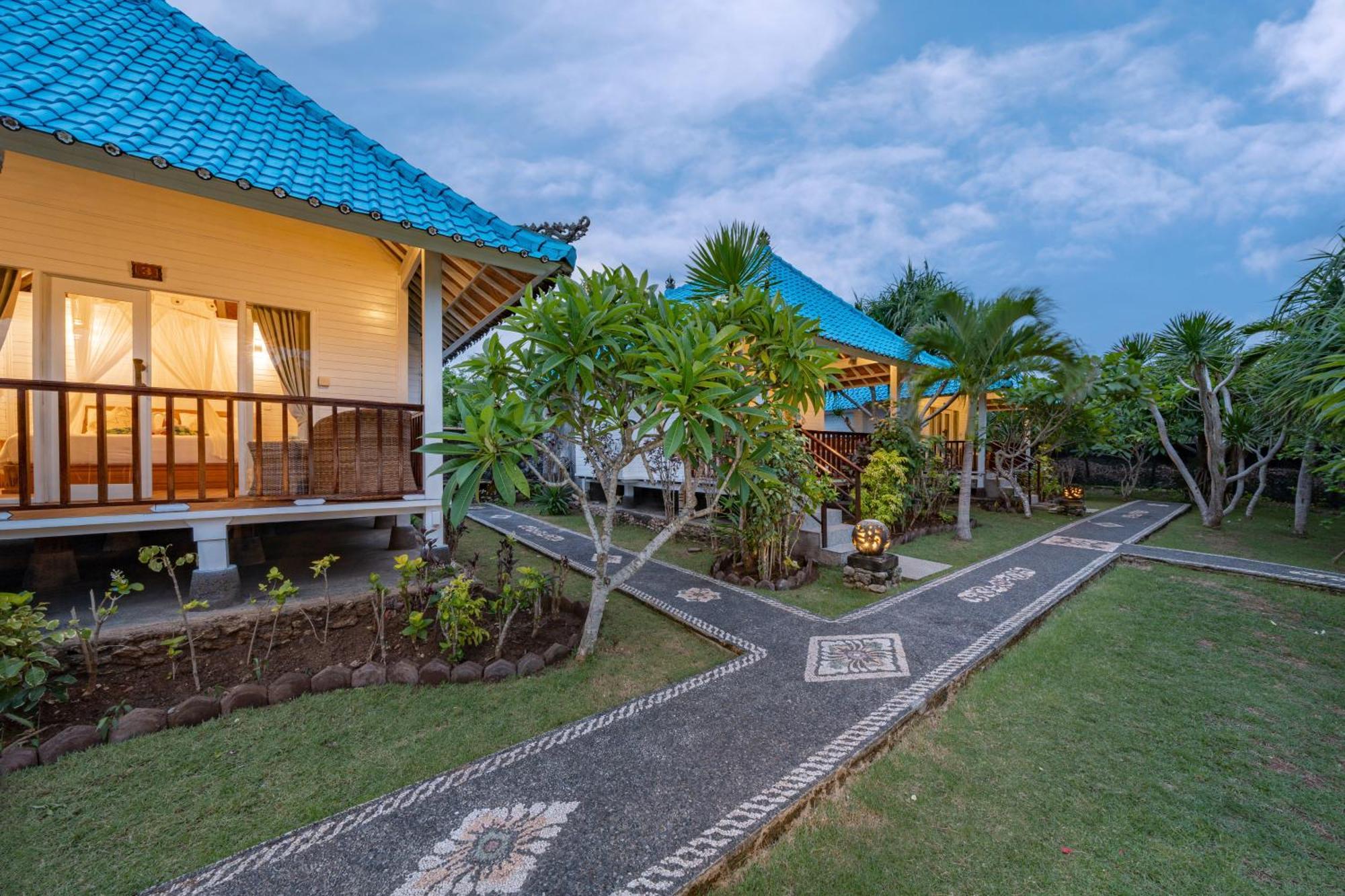 The Cubang Hut'S Lembongan Hotel Nusa Lembongan  Exterior photo