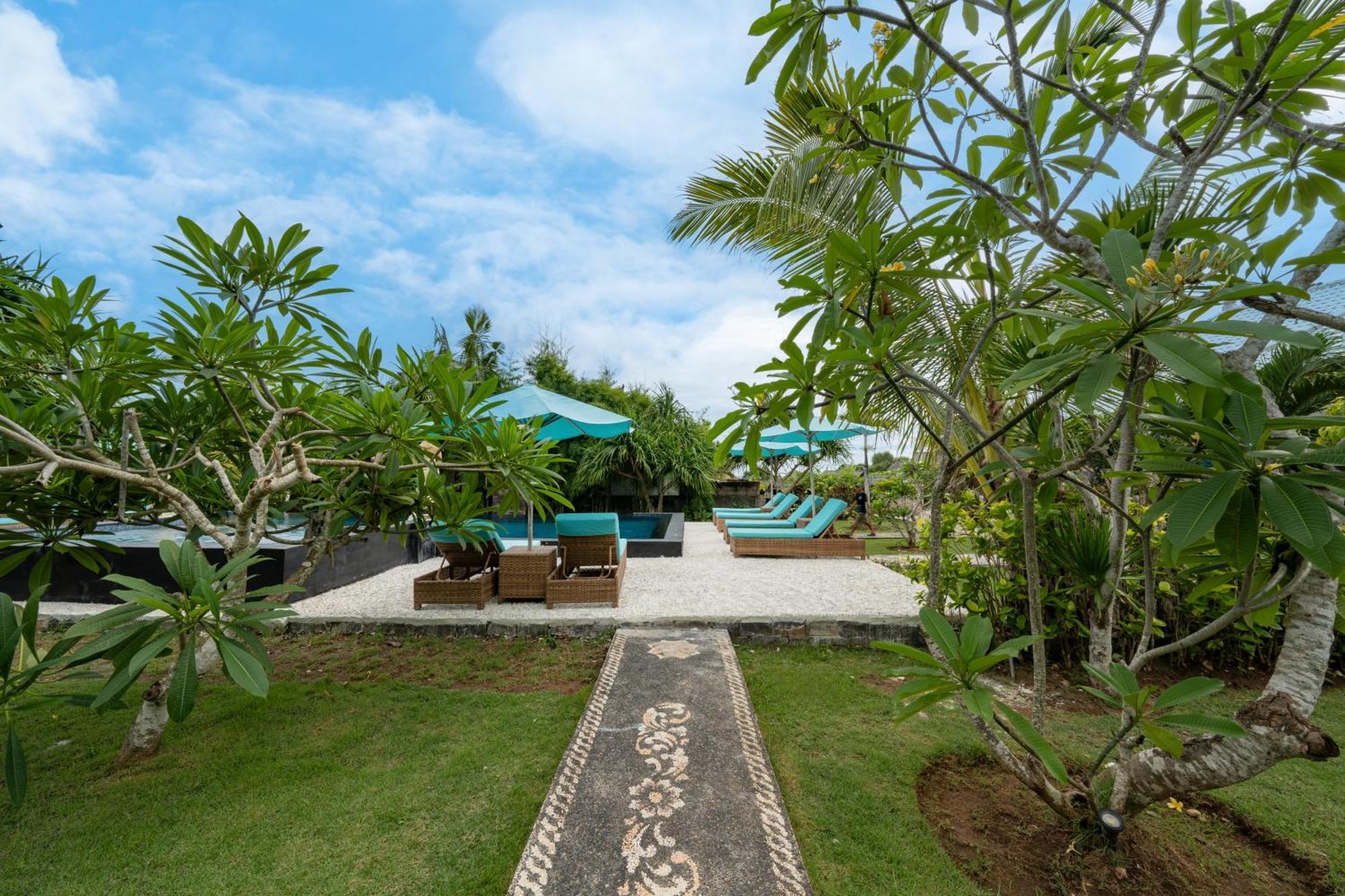 The Cubang Hut'S Lembongan Hotel Nusa Lembongan  Exterior photo