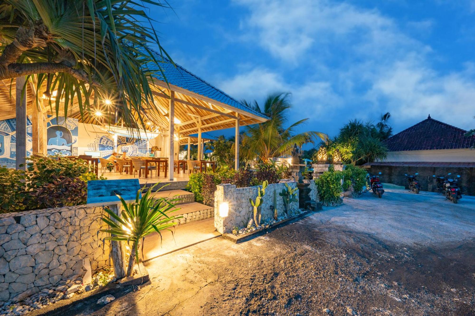 The Cubang Hut'S Lembongan Hotel Nusa Lembongan  Exterior photo