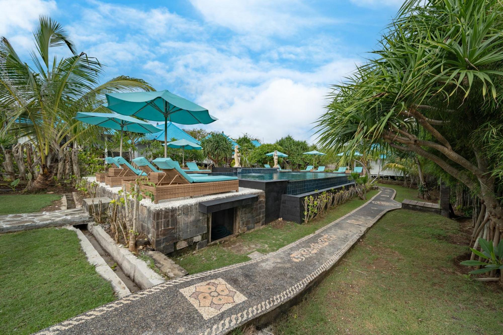The Cubang Hut'S Lembongan Hotel Nusa Lembongan  Exterior photo